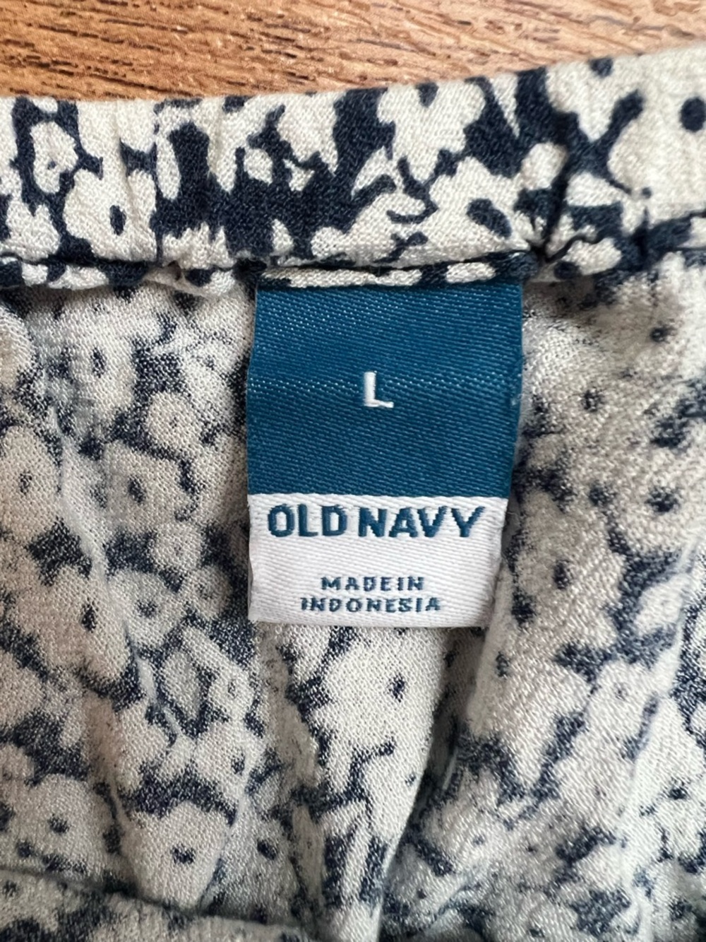 Old Navy Navy Blue Floral Midi Skirt Boho Lightweight Flowy Spring Summer Size L - Picture 3 of 9